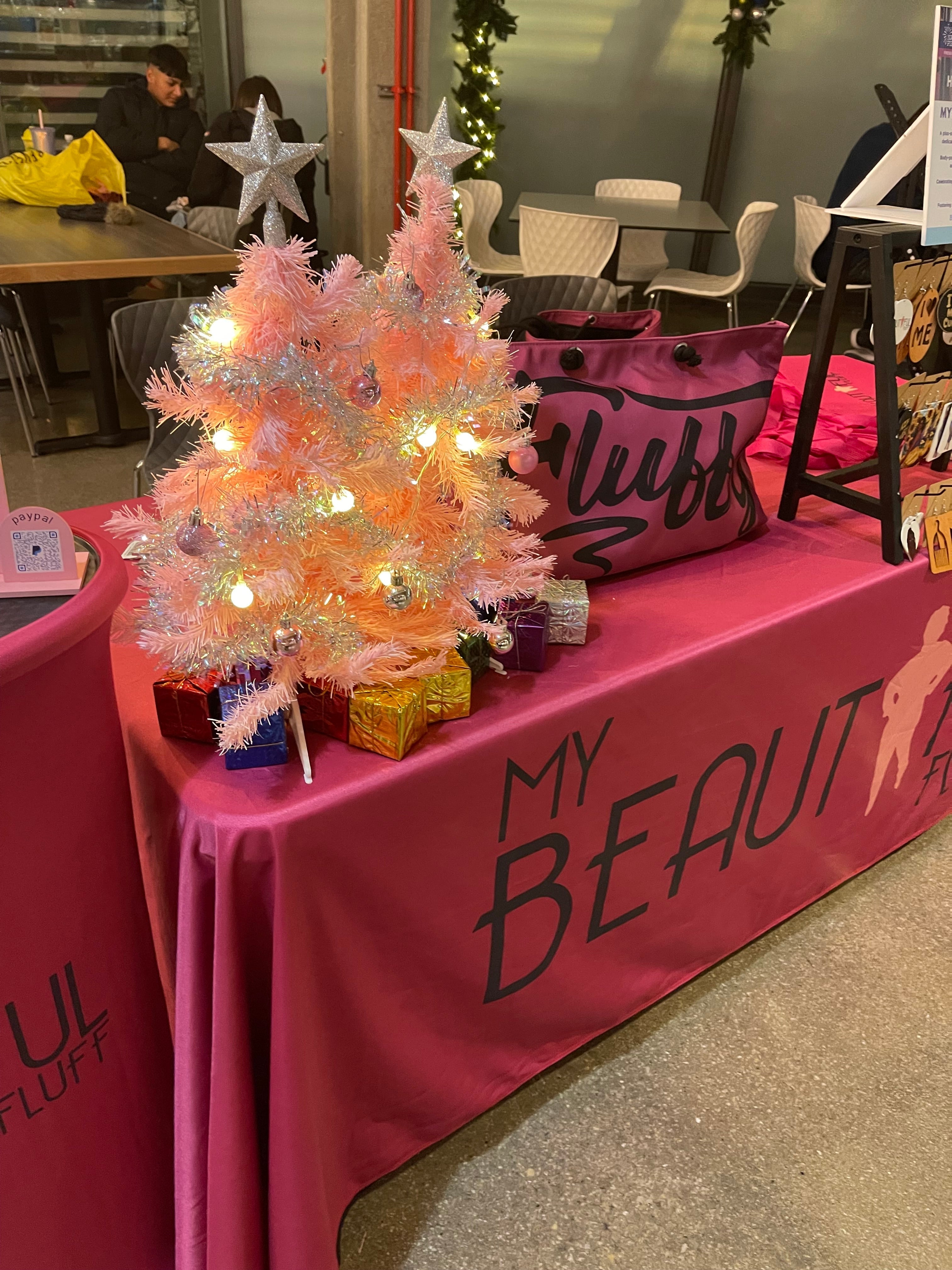 Celebrate Small Business Saturday with Us in Chicago! Shop Small & Support Plus-Size Gifts from My Beautiful Fluff